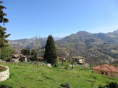 Foto Appartamento in Via Fenile, Bedulita di 110 m² con 7 locali in vendita