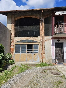 Foto Rustico a Cermenate di 87 m² con 3 locali in vendita