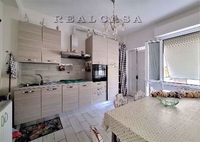 Foto Appartamento in via delle nazioni, Porto Recanati Centro di 44 m²
