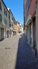 Foto Negozio in via orefici, Mantova Centro di 38 m² con 1 locali