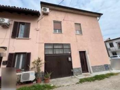 Foto Casa indipendente in Via Umberto I, Marcignago Centro di 134 m²
