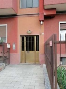 Foto Appartamento in Via Carbonari 7, Limbiate Centro di 49 m² con 2 locali