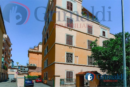 Foto Appartamento a Roma di 120 m² con 5 locali in vendita
