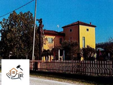 Foto Case indipendenti in Via Valli, Teolo Treponti di 134 m² con 6 locali