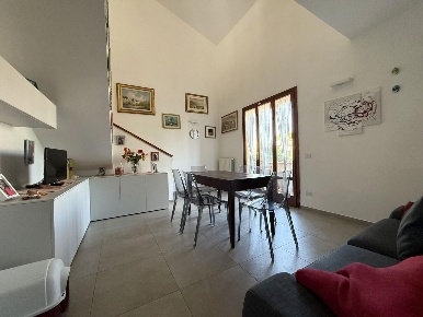 Foto Appartamento a Siena Scacciapensieri di 115 m² con 7 locali in vendita