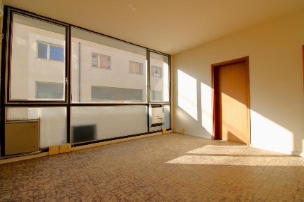 Foto Ufficio a Cascina Navacchio Nord - Zambra di 100 m² con 3 locali