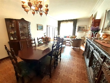 Foto Appartamento a Empoli Pretura - Sanzio di 142 m² con 6 locali