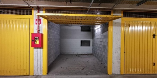 Foto Box a Milano Dergano di 33 m² con 2 locali in vendita