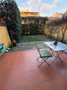Foto Appartamento a Carrara Marina di Carrara di 68 m² con 3 locali