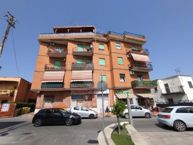 Foto Appartamento in via garibaldi, Guidonia Montecelio di 60 m² in vendita