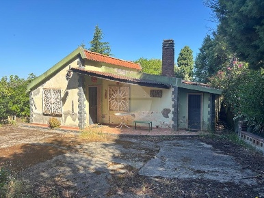 Foto Casa indipendente in Contrada Serrampelia, Gualtieri Sicaminò di 65 m²