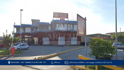 Foto Negozio a Salerno Zona Industriale - San Leonardo di 500 m² in affitto