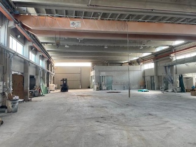 Foto Capannone industriale a Dovadola di 1750 m² con 8 locali in vendita