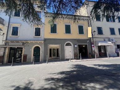 Foto Ristorante in via antonio gramsci 32, Rosignano Marittimo di 100 m²