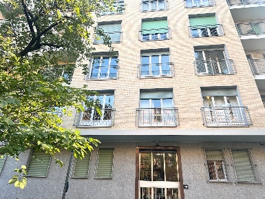 Foto Appartamento in Via Beatrice D'este  38, Milano Bocconi di 150 m²