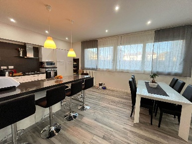 Foto Appartamento in Via della Sala, Firenze Brozzi di 120 m² con 5 locali