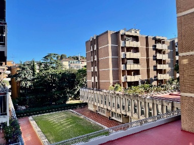 Foto Appartamento a Prato Zarini - Valentini di 118 m² con 4 locali