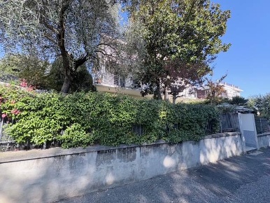 Foto Appartamento in VIA VALLE BALBIANA, Pino Torinese di 220 m² in vendita