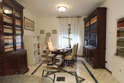 Foto Appartamento a Siena San Prospero di 120 m² con 4 locali in vendita