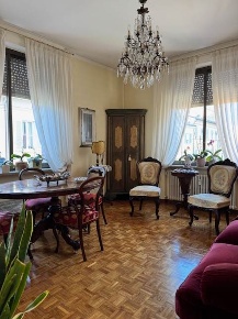 Foto Appartamento a Parma Parco Ducale - Oltretorrente di 96 m² in vendita