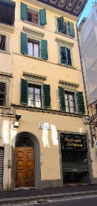 Foto Appartamento a Firenze Santo Spirito di 134 m² con 4 locali in affitto