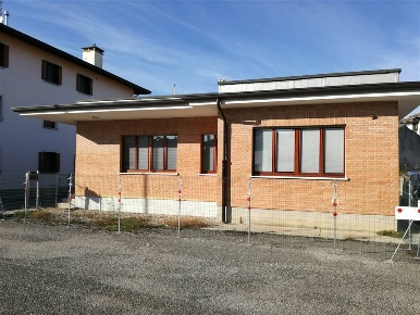 Foto Casa indipendente a Talmassons Centro di 140 m² con 5 locali
