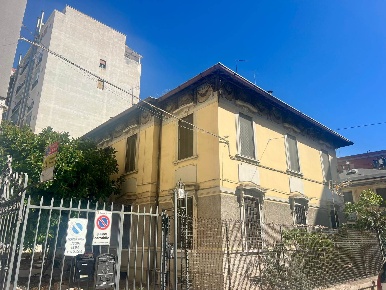 Foto Appartamento in Corso Benedetto Croce 86, Bari Carrassi di 120 m²