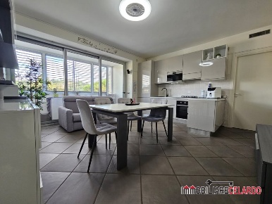 Foto Appartamento a Colle di Val d'Elsa Colle Bassa, Via Gramsci di 80 m²