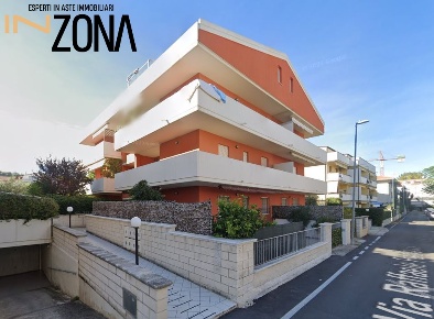Foto Appartamento in Via Raffaele Paolucci, Tortoreto Tortoreto Lido
