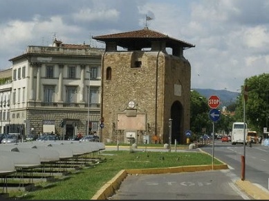 Foto Casa indipendente a Firenze San Clemente di 380 m² con 8 locali