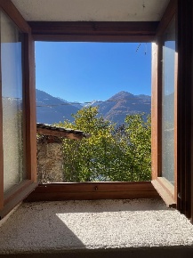 Foto Casa indipendente in Via Surana, Poggiridenti di 150 m² con 6 locali