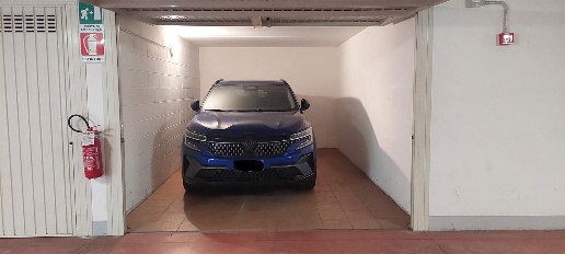 Foto Box in Via Domenico Guerrazzi, Monza San Giuseppe di 16 m² in affitto