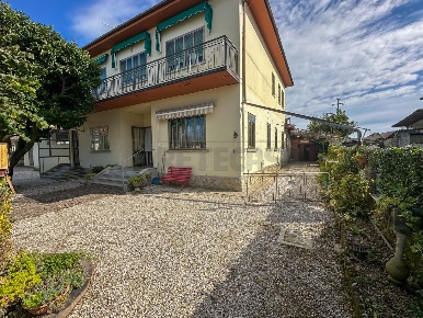 Foto Appartamento in VIA PALMANOVA 19, Santa Maria la Longa di 142 m²