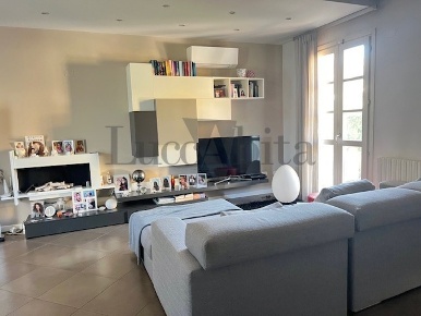 Foto Villa bifamiliare in Via di Tempagnano  1460, Lucca Antraccoli