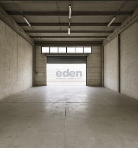 Foto Magazzino a Modena di 85 m² con 2 locali in vendita