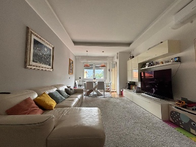 Foto Appartamento in Via della Conciliazione 36, Como Tavernola di 115 m²