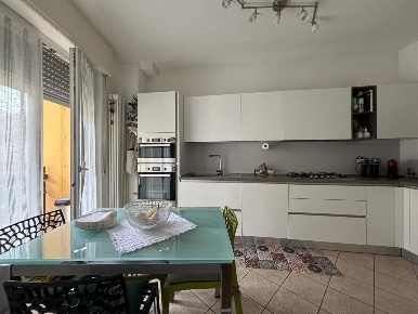 Foto Appartamento in Via della Conciliazione 36, Como Tavernola di 115 m²