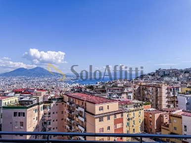 Foto Appartamento in Piazza Francesco Muzii, Napoli Arenella di 122 m²
