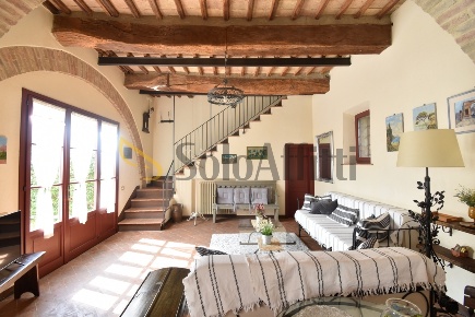 Foto Appartamento in Strada di Basciano, Monteriggioni di 140 m² in affitto