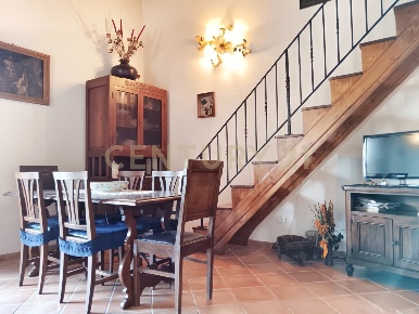 Foto Appartamento in Via della Penna 16, Castel del Piano Centro di 50 m²