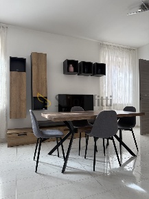 Foto Appartamento in Via Pretoria, Potenza di 70 m² con 3 locali in affitto