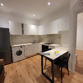 Foto Appartamento in Vicolo Mauroner 3, Parma Centro Storico di 40 m²