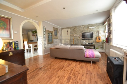 Foto Appartamento a Valdagno Centro di 98 m² con 4 locali in vendita