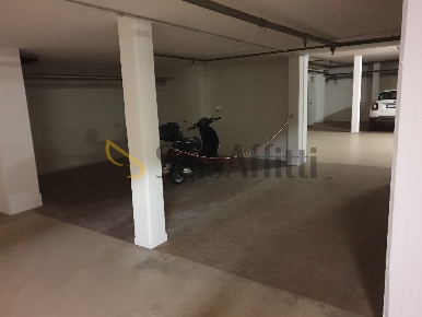 Foto Posti auto in Via G. Marconi 11/A, Legnago Centro di 25 m² in affitto