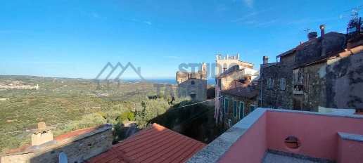 Foto Appartamento in Vico del Vento, Cipressa Lingueglietta di 60 m²