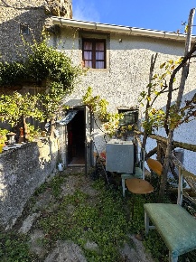 Foto Appartamento in Via Peraldaccio 2, Cantagallo di 60 m² con 3 locali