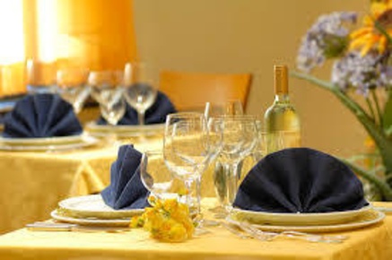 Foto Attività commerciale in Viale Europa, Viareggio Torre del Lago