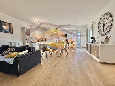 Foto Appartamento in VIA MODICA, Siracusa Scala Greca - Neapolis di 170 m²