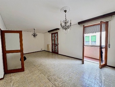 Foto Appartamento a Pisa Santa Maria di 125 m² con 6 locali in vendita