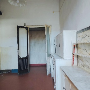 Foto Appartamento a Carrara Centro di 135 m² con 5 locali in vendita